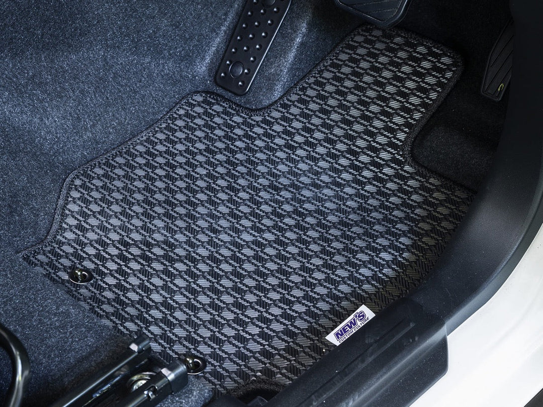 STORE PICK-UP ONLY- ALPINE Premium Fitted Rubber Floor Mats For Jimny 3Dr 2018  - NW-SER-FMR